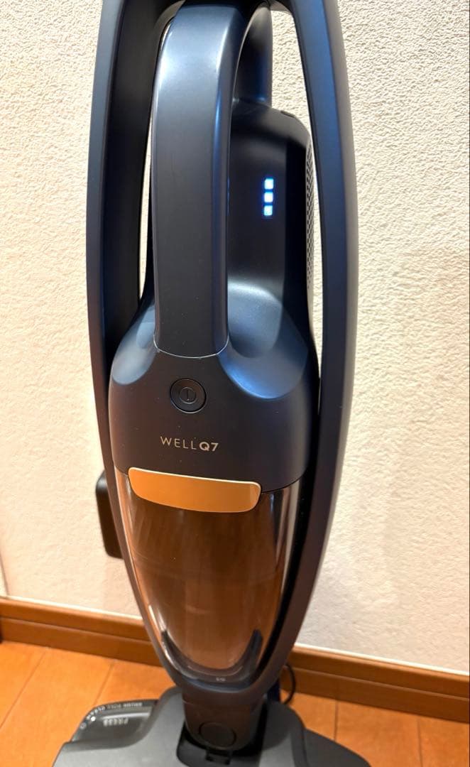 エレクトロラックス Well Q7 WQ71-2OIB インディゴブルー 掃除機