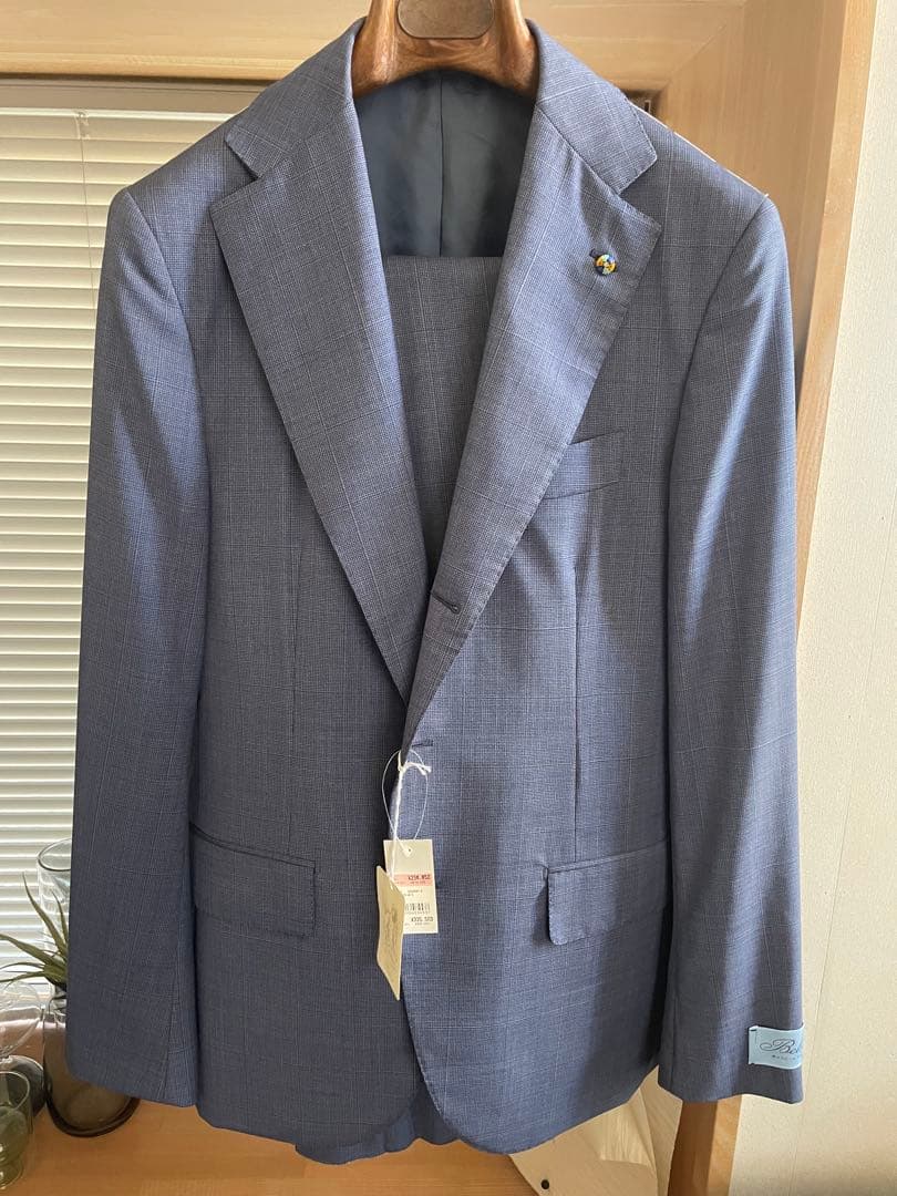 【未使用品　タグ付】ピンなし　ベルベスト　千鳥格子スーツ48