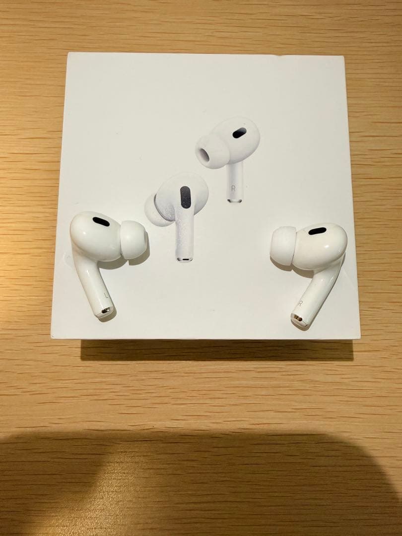 【美品】AirPods Pro第2世代　MagSafe充電ケース(USB-C)