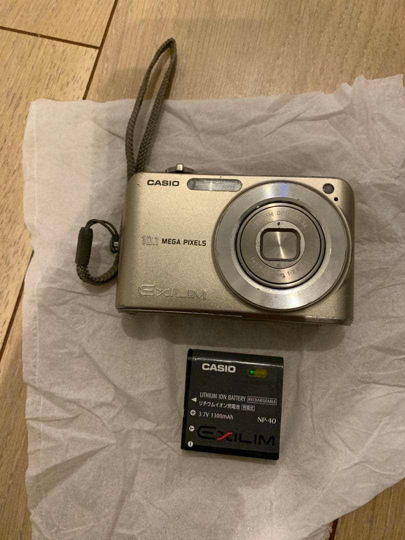 CASIO EXILIM コンパクトデジタルカメラ ex-z1080