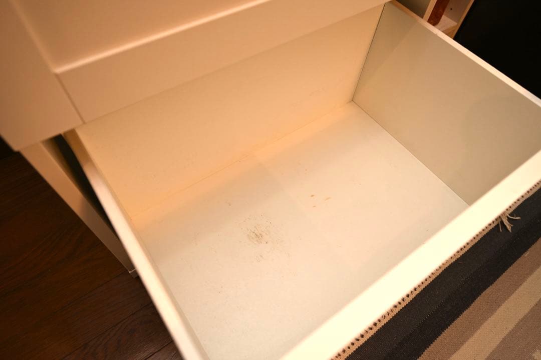 IKEA 食器棚BESTÅ ベストー