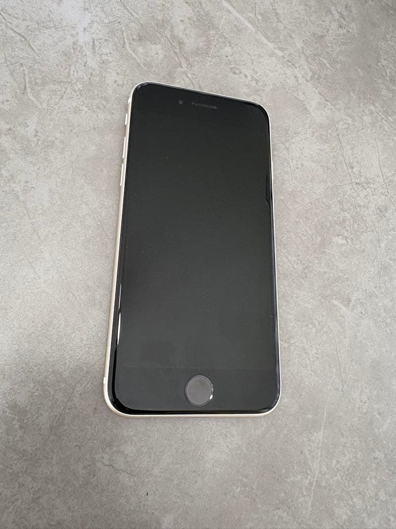 iPhone SE3 128GB SIMフリー スターライト　白　付属品付