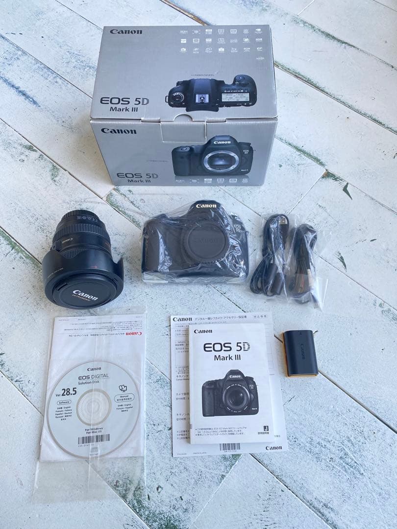 Canon EOS 5D Mark III 24-105mmレンズセット