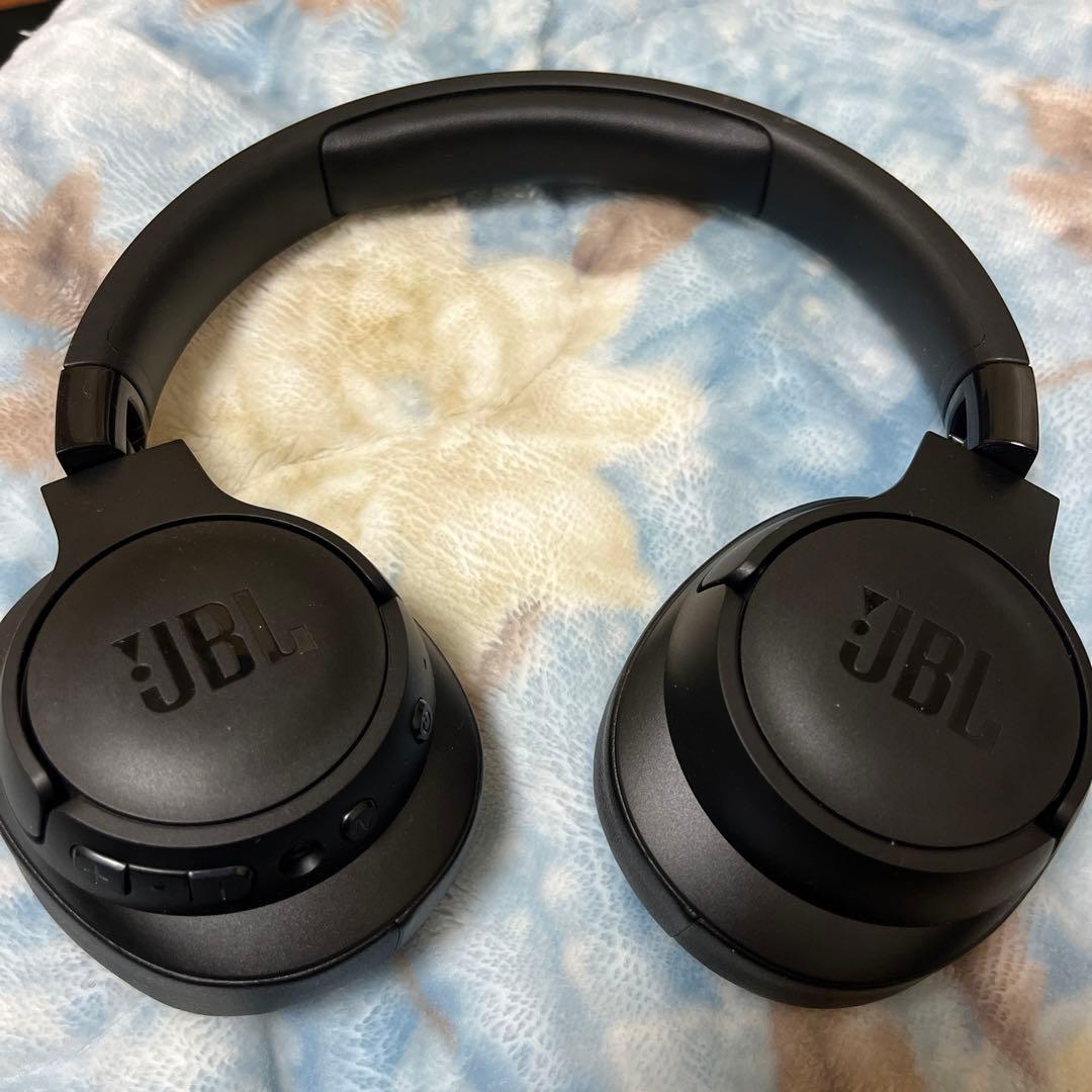 美品　JBL Tune 760NC ブラック