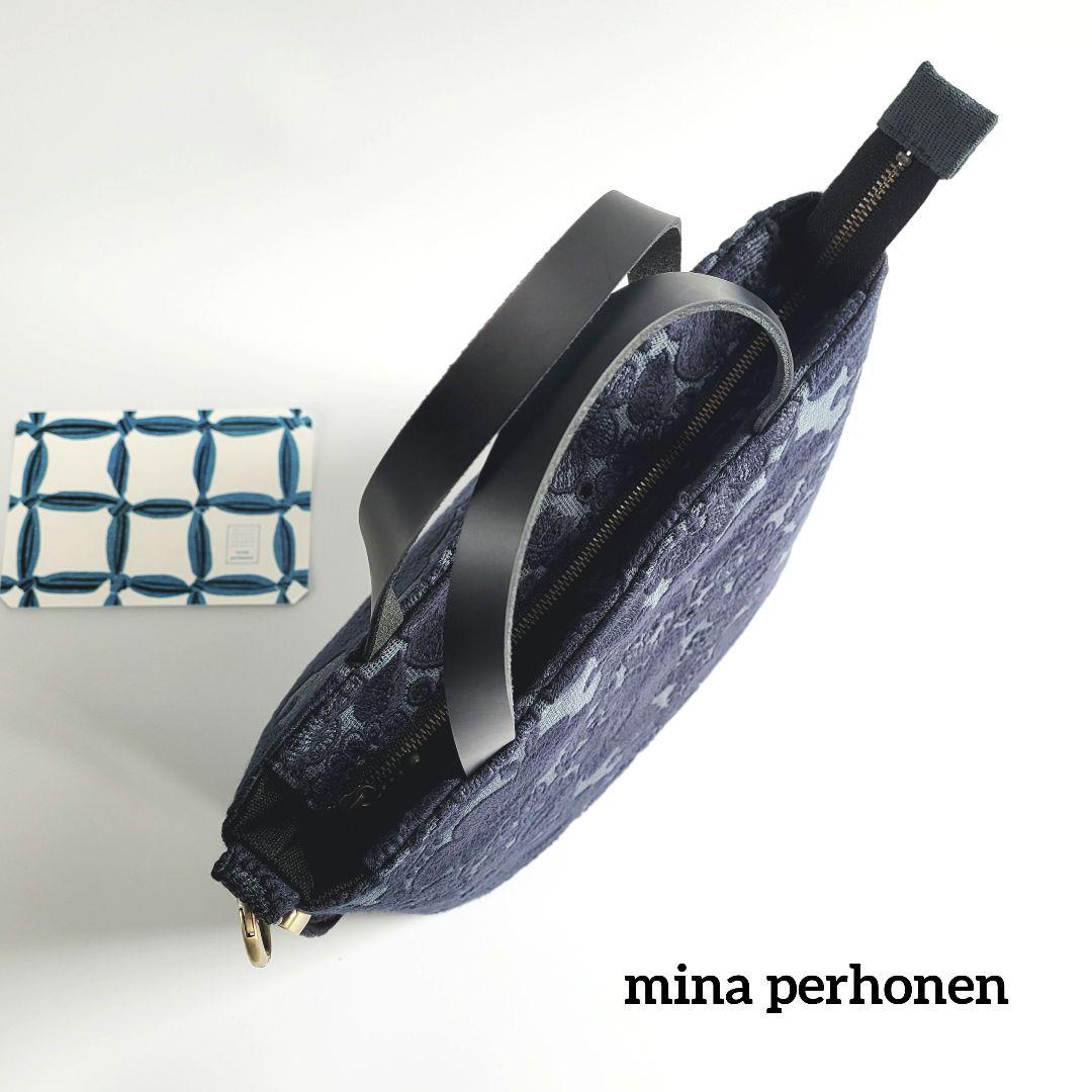 ミナペルホネン　ファスナー楕円トート　キーリング付き　smile flower