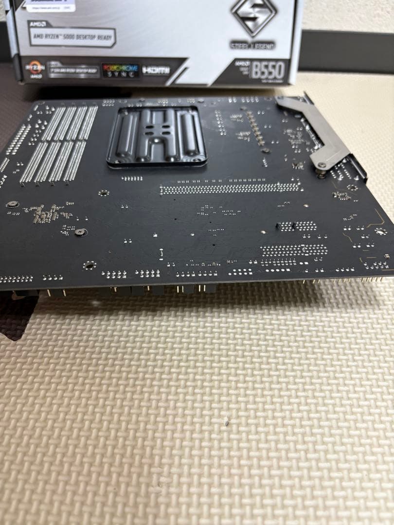 Ryzen 7 5700X3D,b550m steel legend おまけ付き