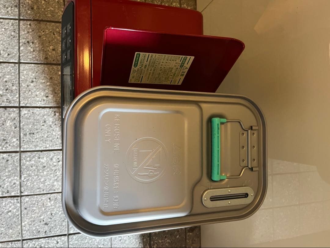 ダイニチ 石油ファンヒーター レッド