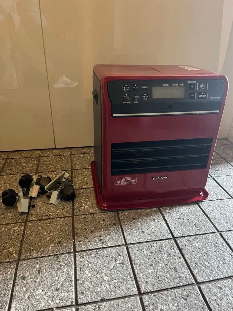 ダイニチ 石油ファンヒーター レッド