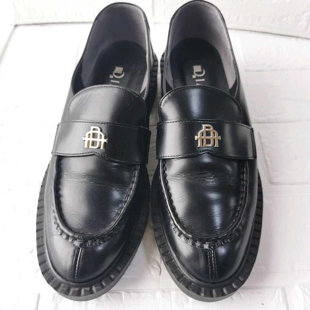 現行【美品✨】ダイアナ ローファー 厚底 ロゴ金具 レザー 24.5 黒