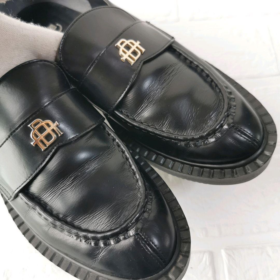 現行【美品✨】ダイアナ ローファー 厚底 ロゴ金具 レザー 24.5 黒