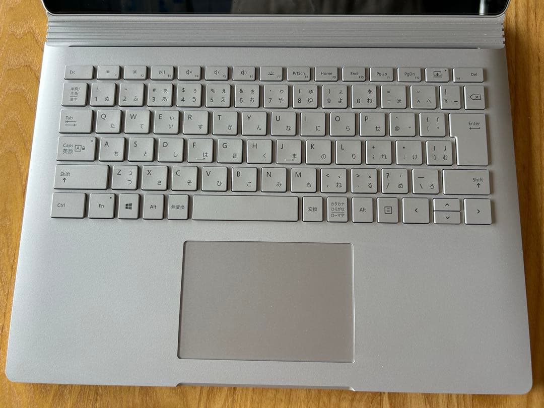 値下げ中Surface Book 2 16GB RAM 512GB SSD