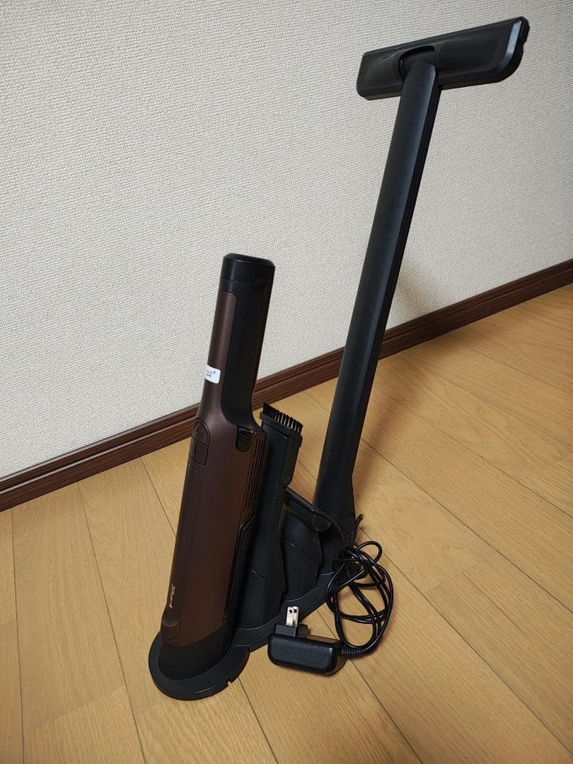 シャーク★ハンディクリーナー★WV415JBR★バッテリー新品と同等★6