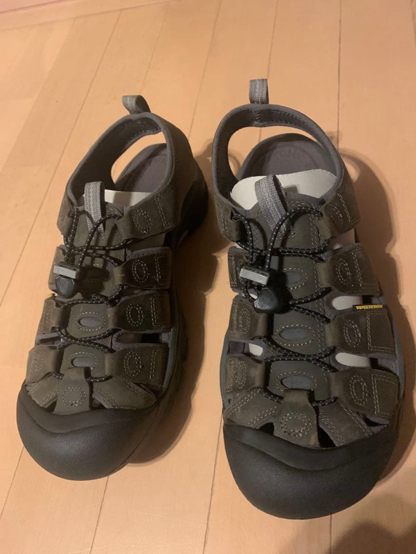 う*る様 KEEN キーン ウォータープルーフ サンダル　渓流釣り　フライフィッ