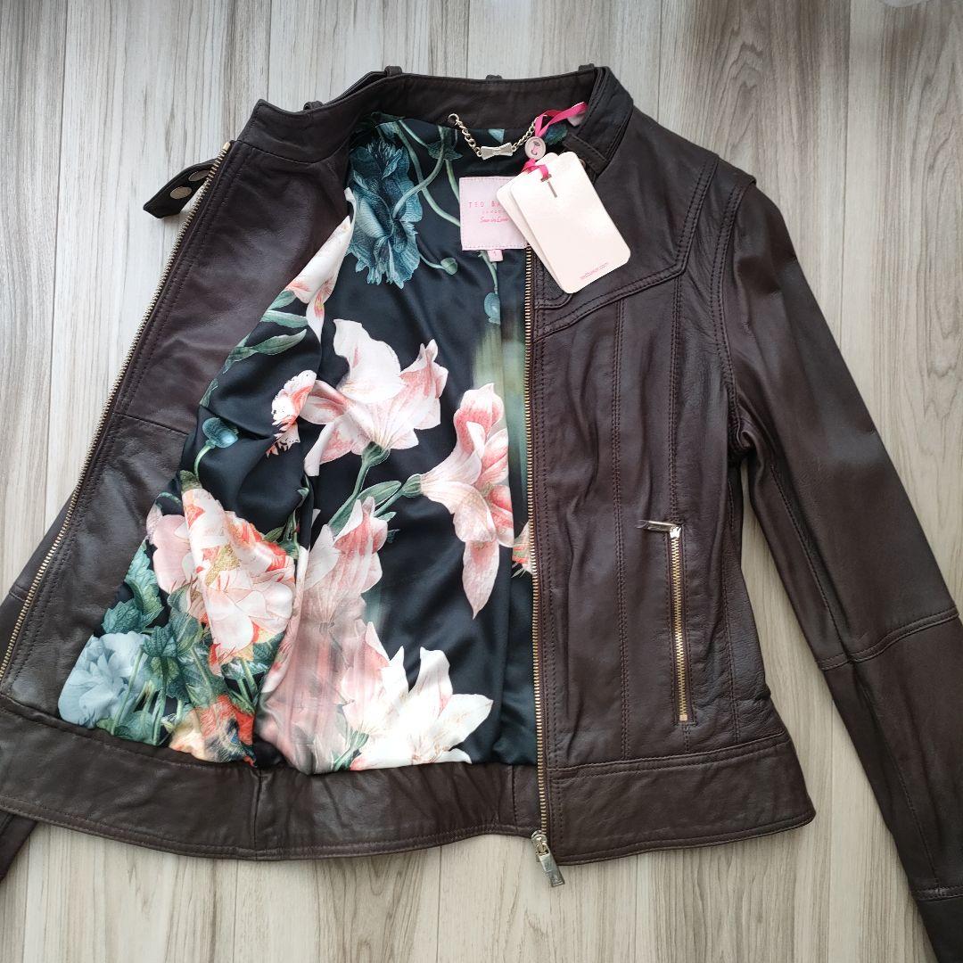 【新品】タグ付き　TED BAKER レザージャケット　革ジャン　レディース