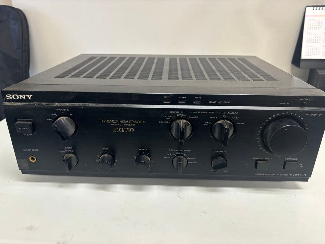 Sony 303 ESD アンプ　TA-F303ESD
