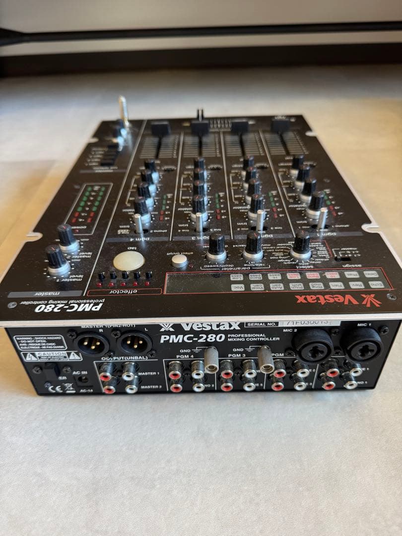 Vestax PMC-280 DJミキサー