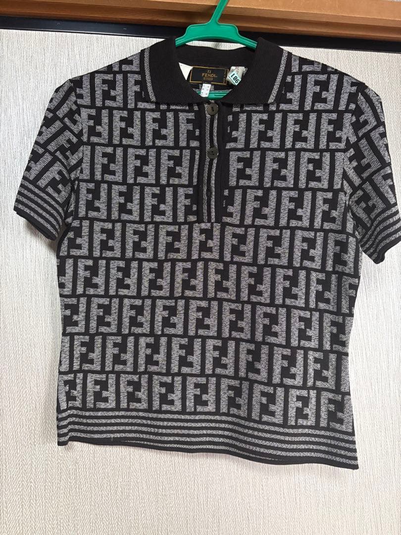 FENDI トップス