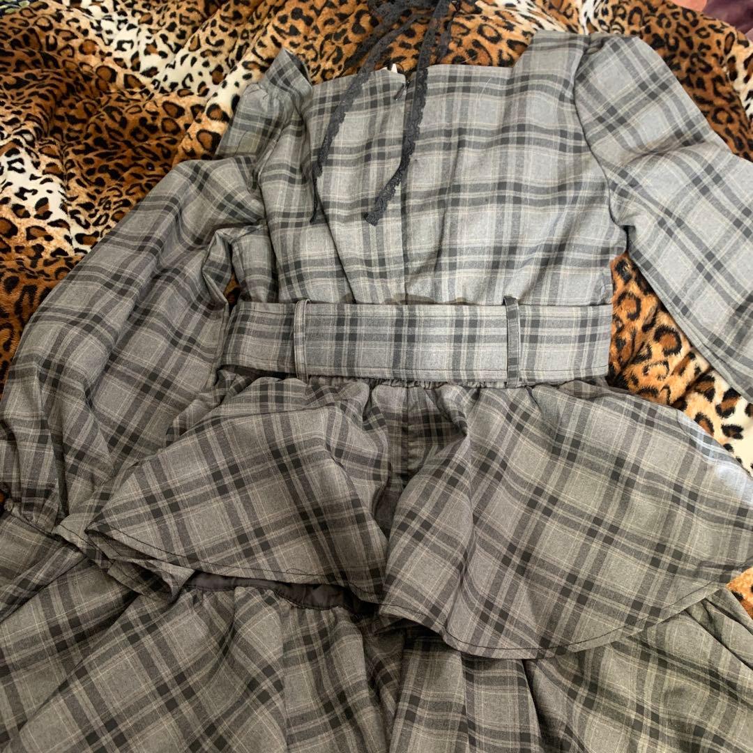 pium ピウム フロントホックティアードミニワンピース