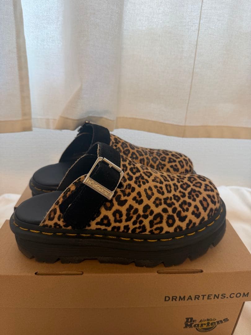 Dr. Martens ミュール　レオパード
