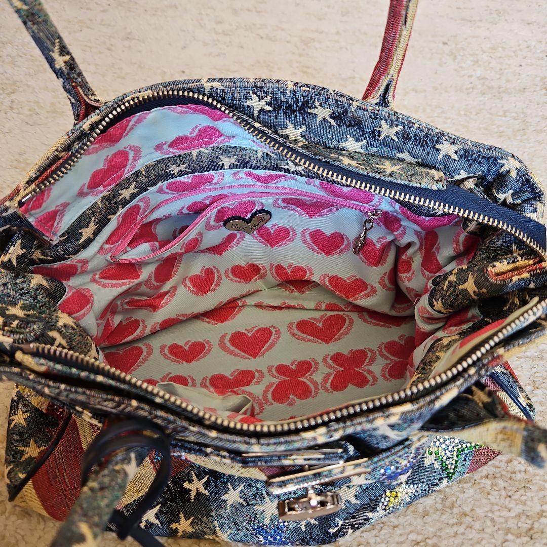 シンクビーのカバンと財布