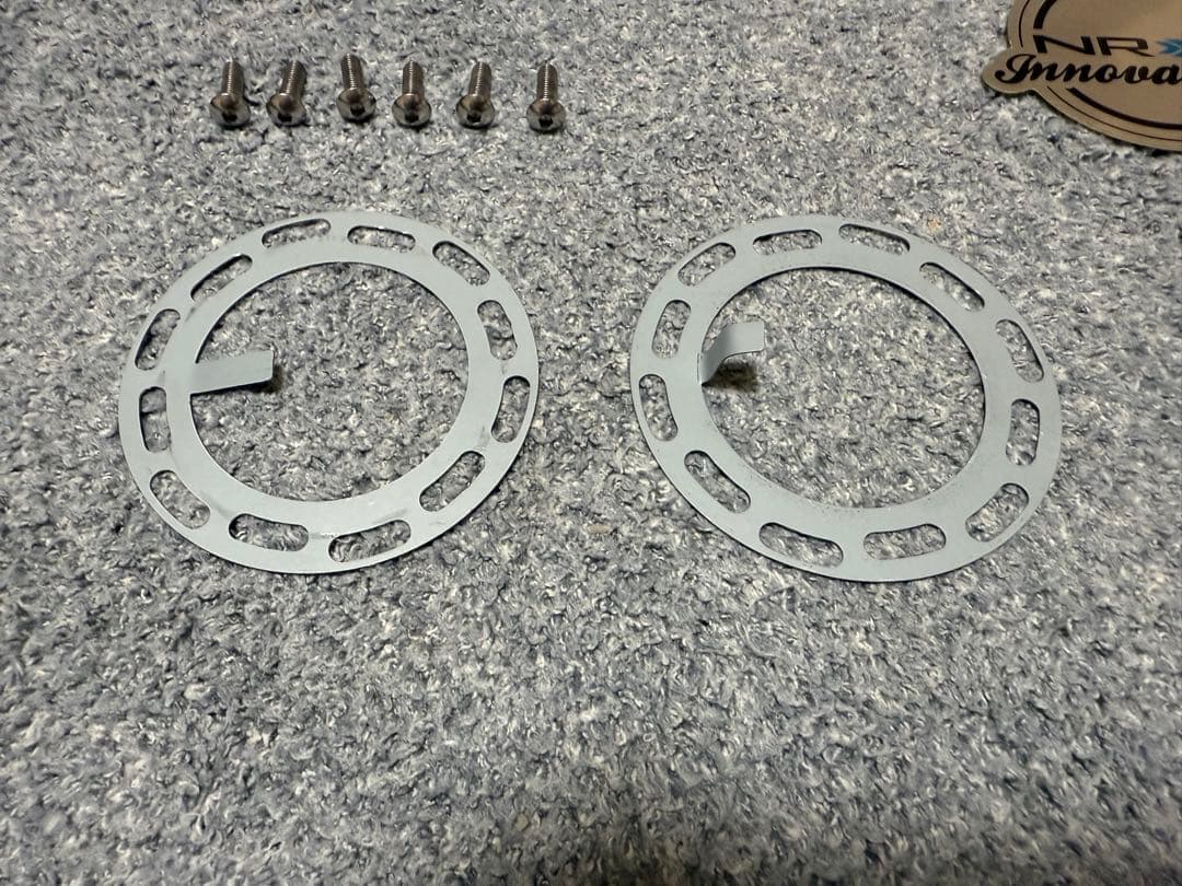 NRG ステアリング　クイックリリース　カーボン