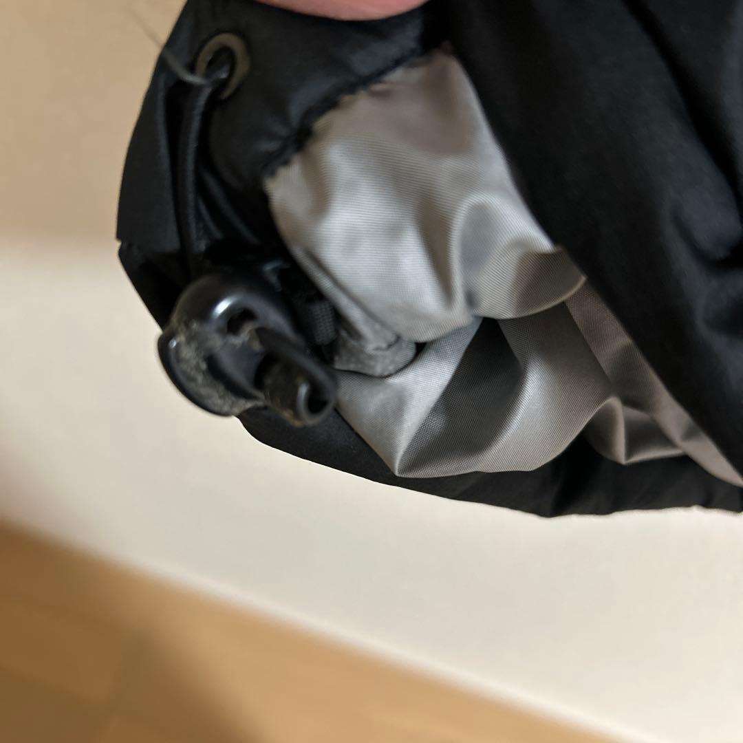 STUSSY ブラック ダウンベスト M