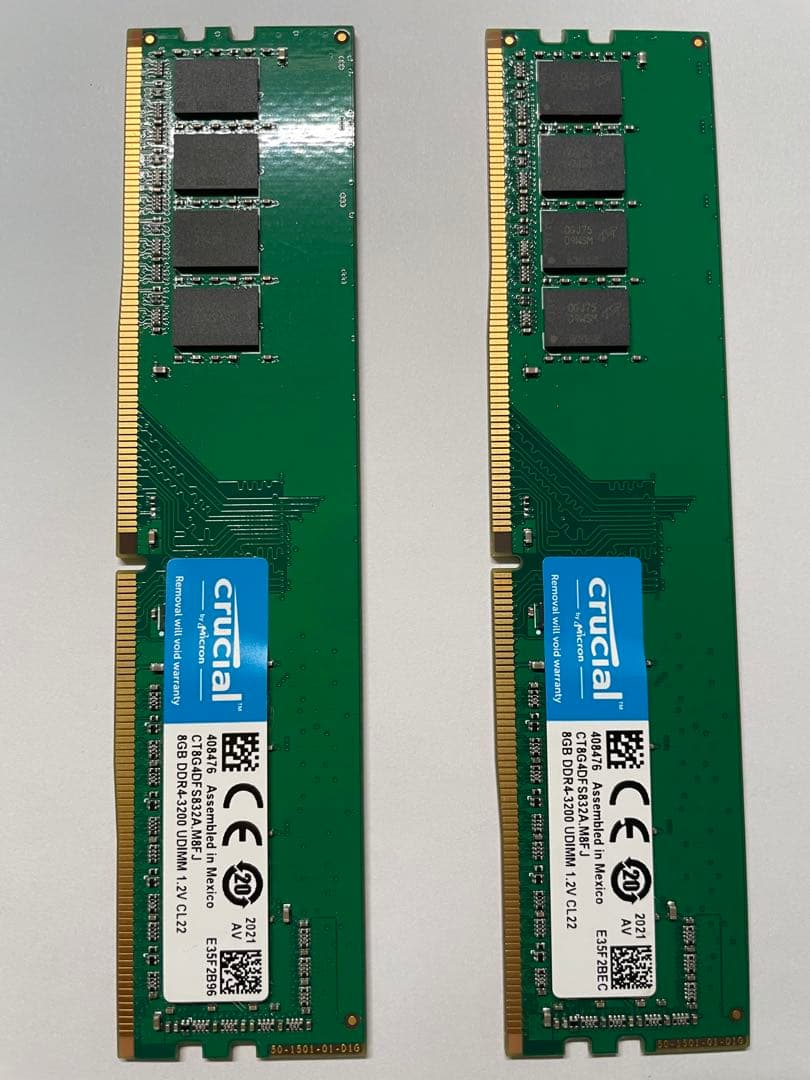 メモリー crucial DDR4-3200 8GBx2