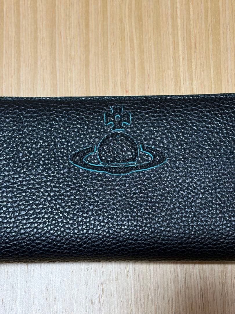 (新品未使用) Vivienne Westwood 長財布　ラウンドファスナー