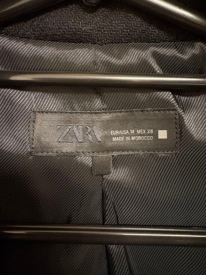 ZARA ウール混紡ショート丈ダブルブレストコート　2025年ver