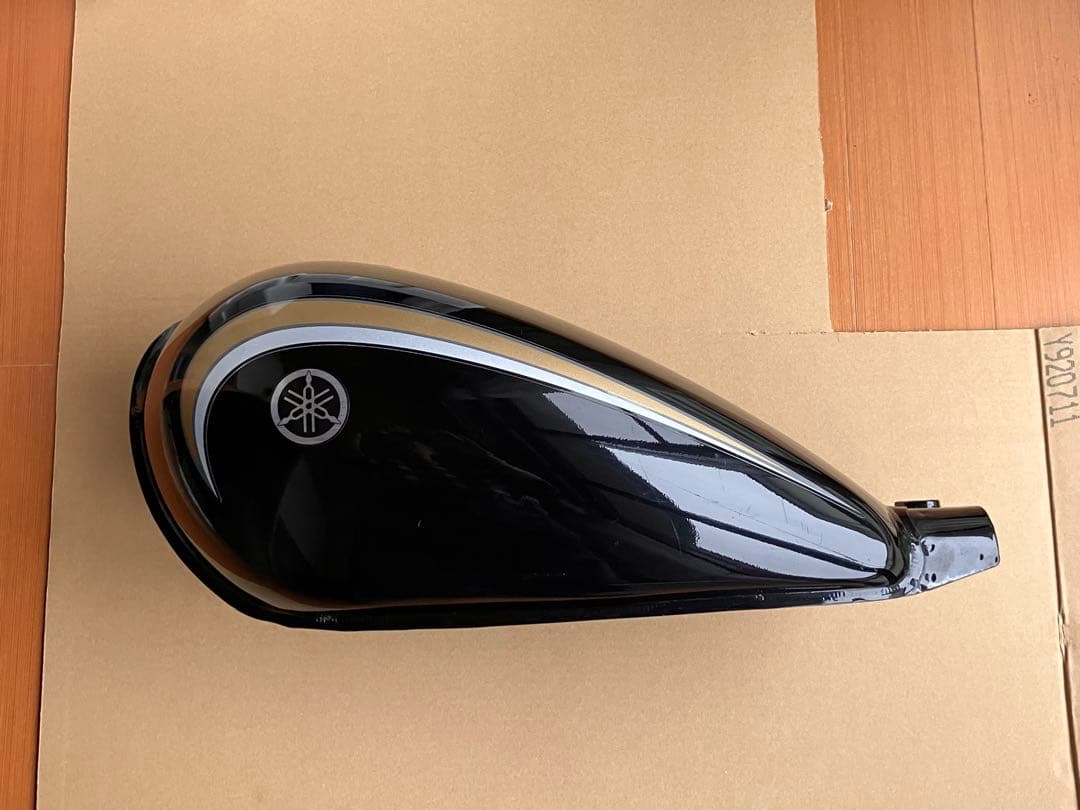 ヤマハYB125SPガソリンタンク