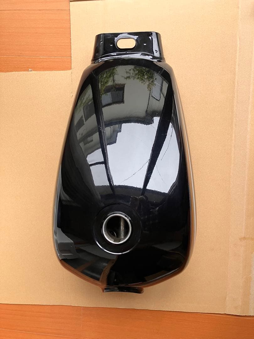 ヤマハYB125SPガソリンタンク