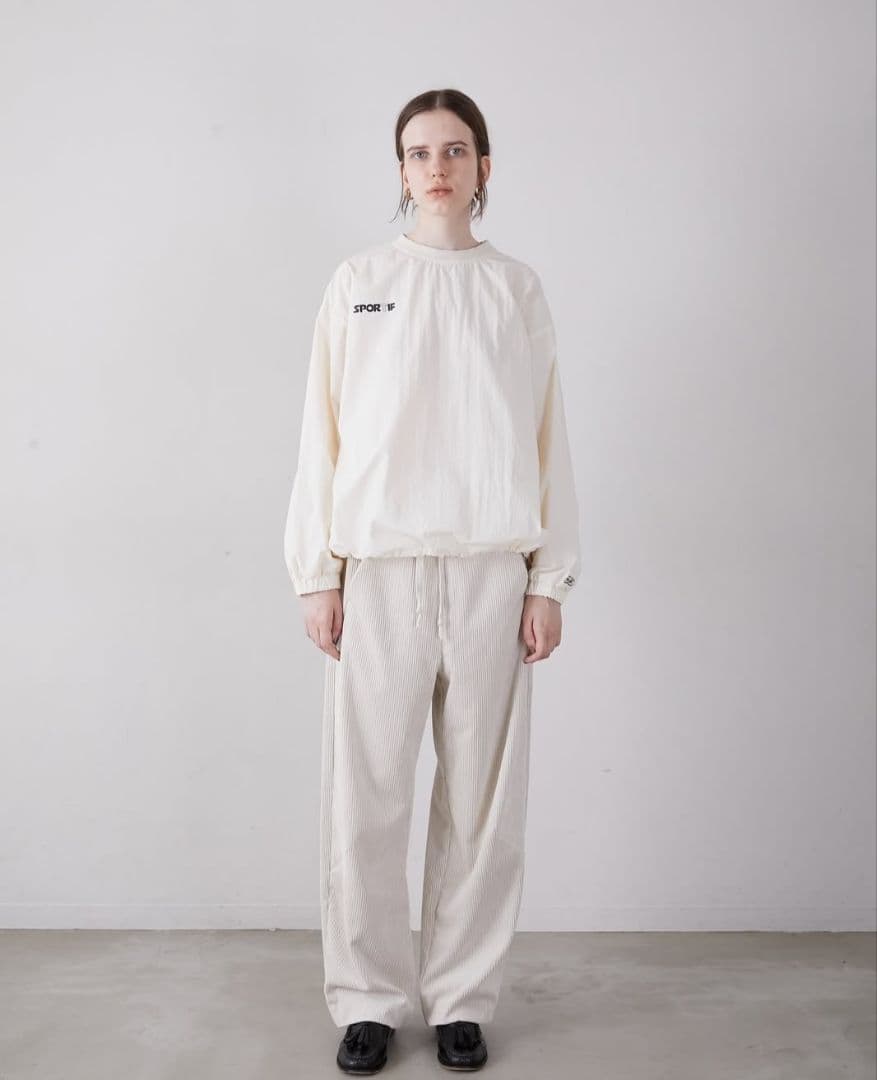 LA PEAU DE GEM　cutworkcorduroypants