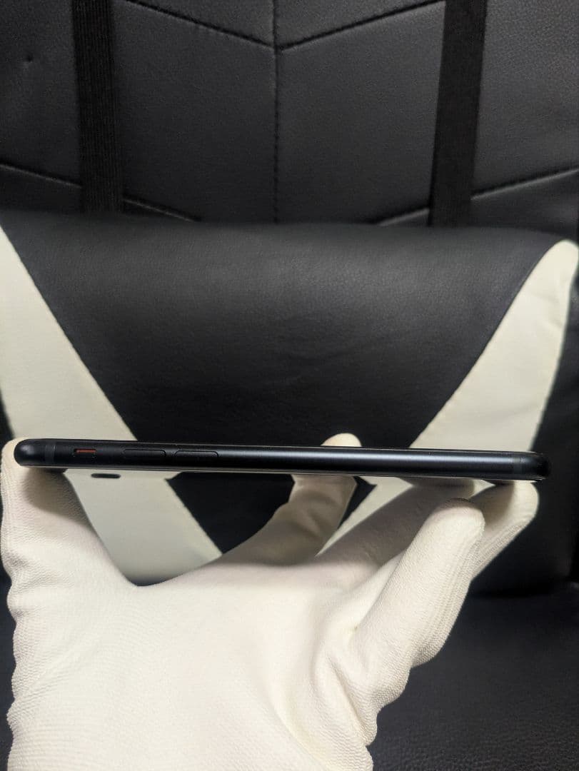 美品　iPhone　se3 第3世代　64gb SIMフリー　黒　ブラック64