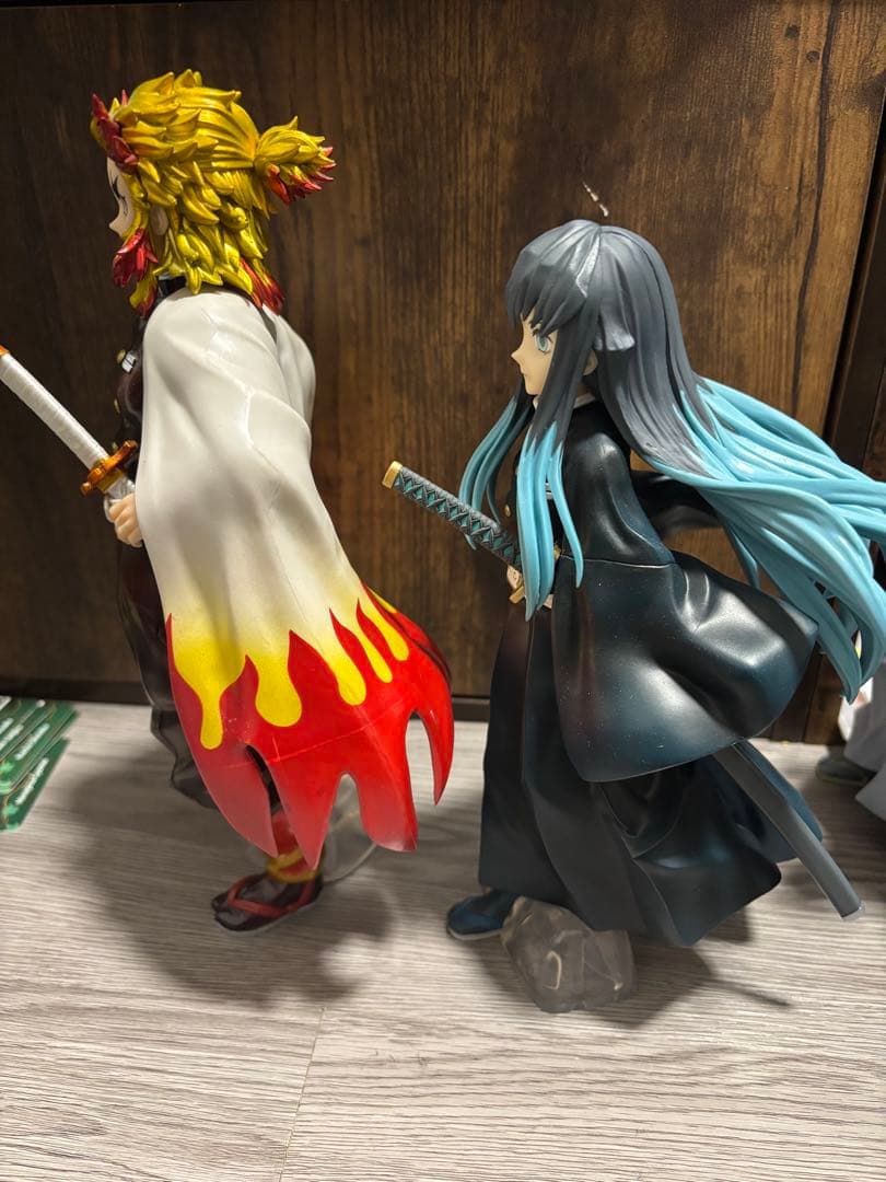 鬼滅の刃一番くじ時透無一郎 煉獄杏寿郎フィギュアまとめ売り箱無し