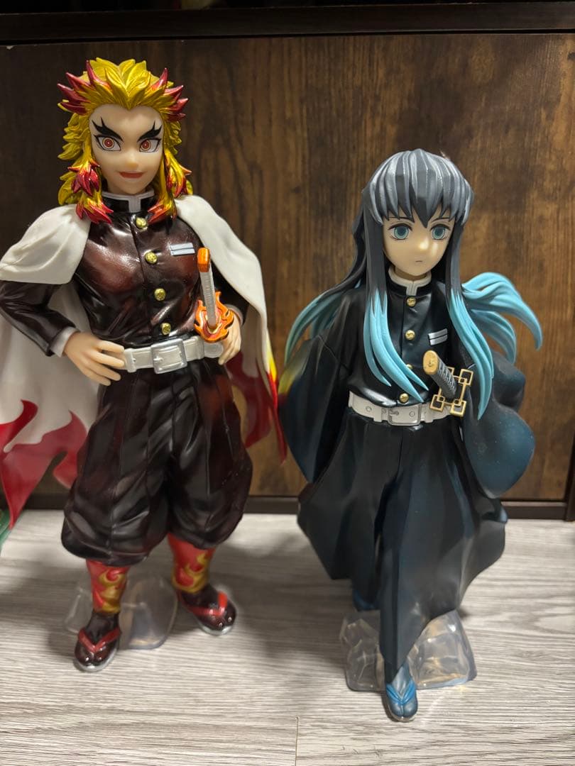 鬼滅の刃一番くじ時透無一郎 煉獄杏寿郎フィギュアまとめ売り箱無し