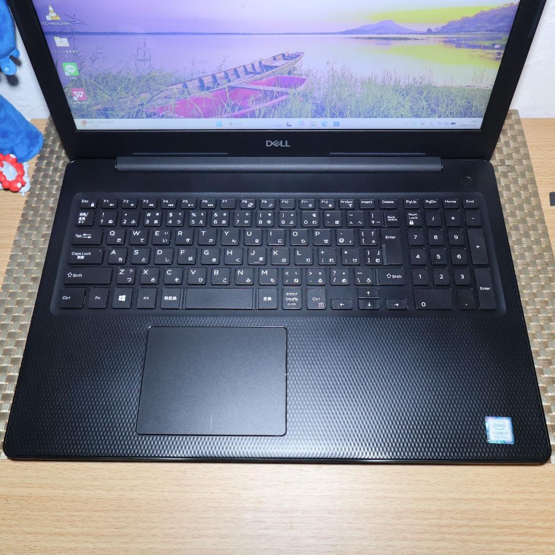 Win11公式対応8世代i7/メ8/SSD480G/FHDタッチP/無線/カメラ