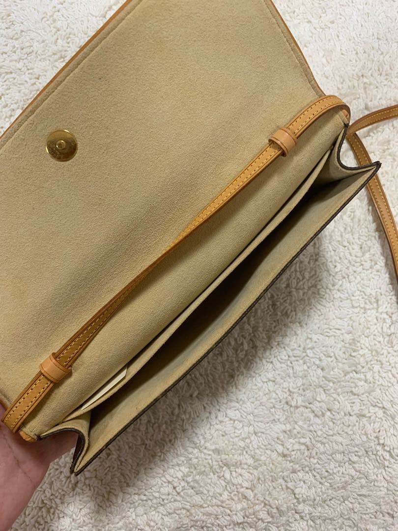 Louis Vuitton ショルダーバッグ ブラウン　ポシェット　モノグラム