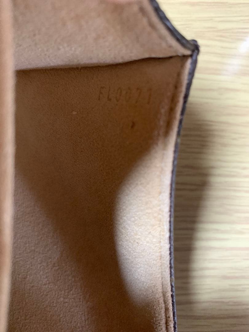 Louis Vuitton ショルダーバッグ ブラウン　ポシェット　モノグラム