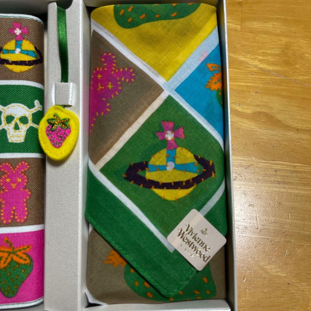 新品未使用‼️ヴィヴィアンウェストウッド ブックカバー＆ハンカチ オーブ セット