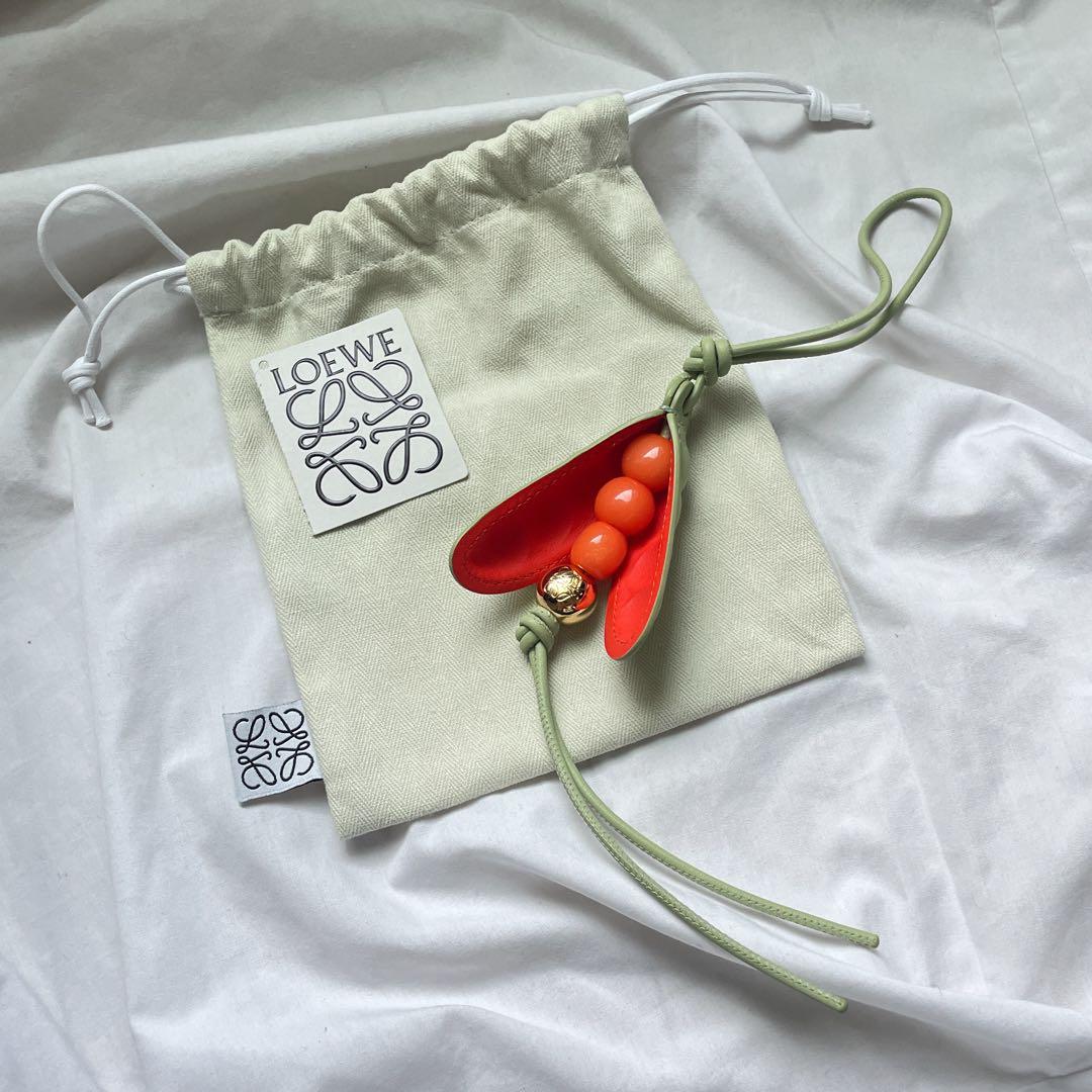 LOEWE Pea Pod ロエベ　ピーポッド　チャーム 完売品 美品