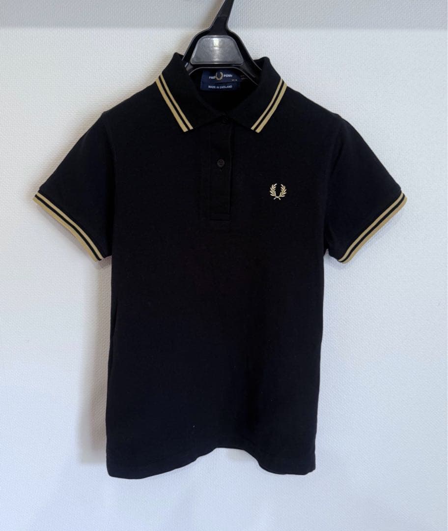 美品　FRED PERRY レディースポロシャツ　G12 ブラック　現行モデル