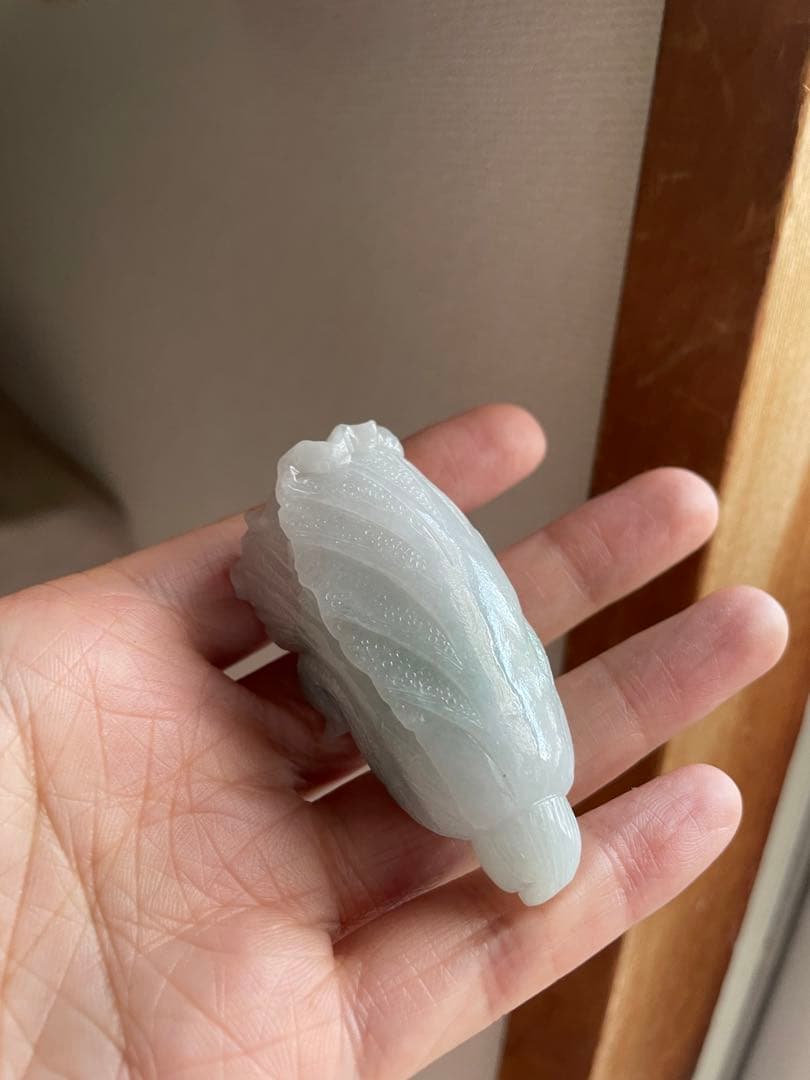 本翡翠 置物 ミャンマー産 白菜 彫刻