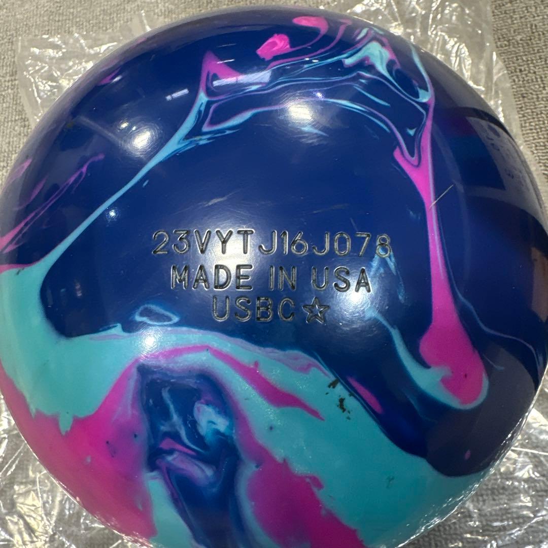 STORM PHYSIX ボウリングボール