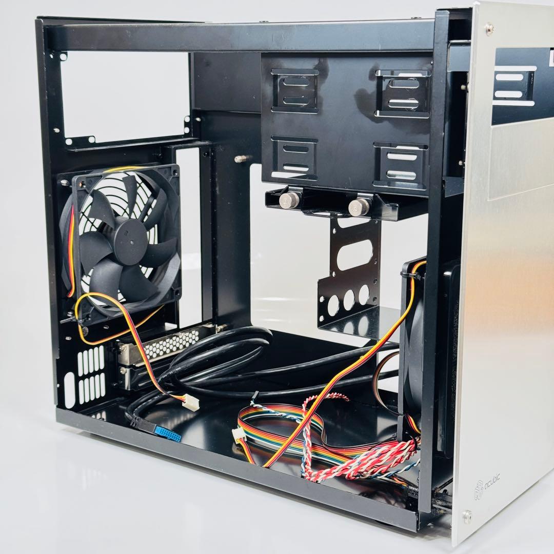 【希少】abee acubic T20R Mini ITX用PCケース 廃盤品