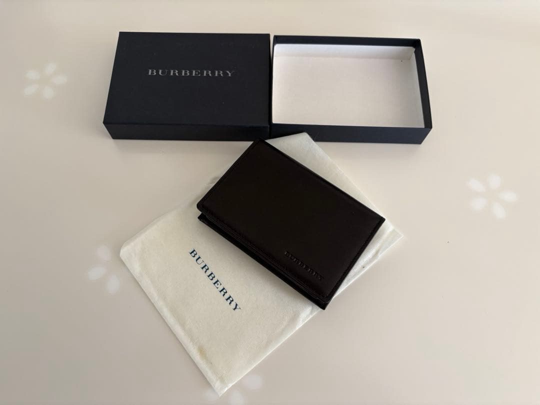 バーバリー　カードケース／名刺入れ