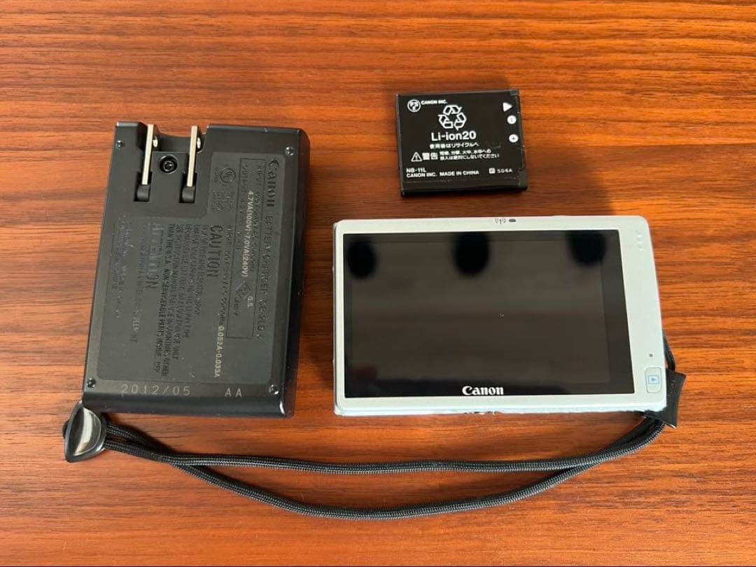 Canon IXY430F コンパクトデジタルカメラ　シルバー