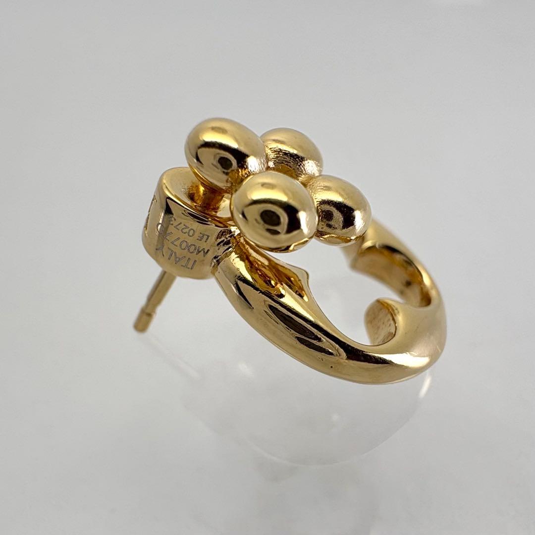 LOUIS VUITTON ピアス LVフラワーグラム ブックルドレイユ