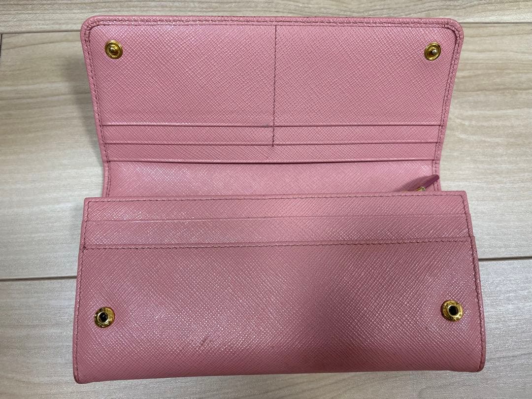 PRADA 長財布 ピンク
