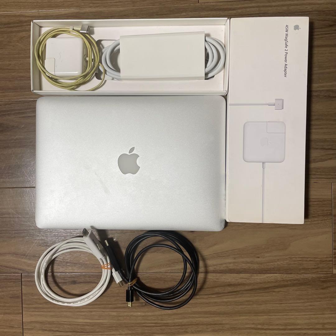 Apple Macbook Air 13.3inch A1466 シルバー