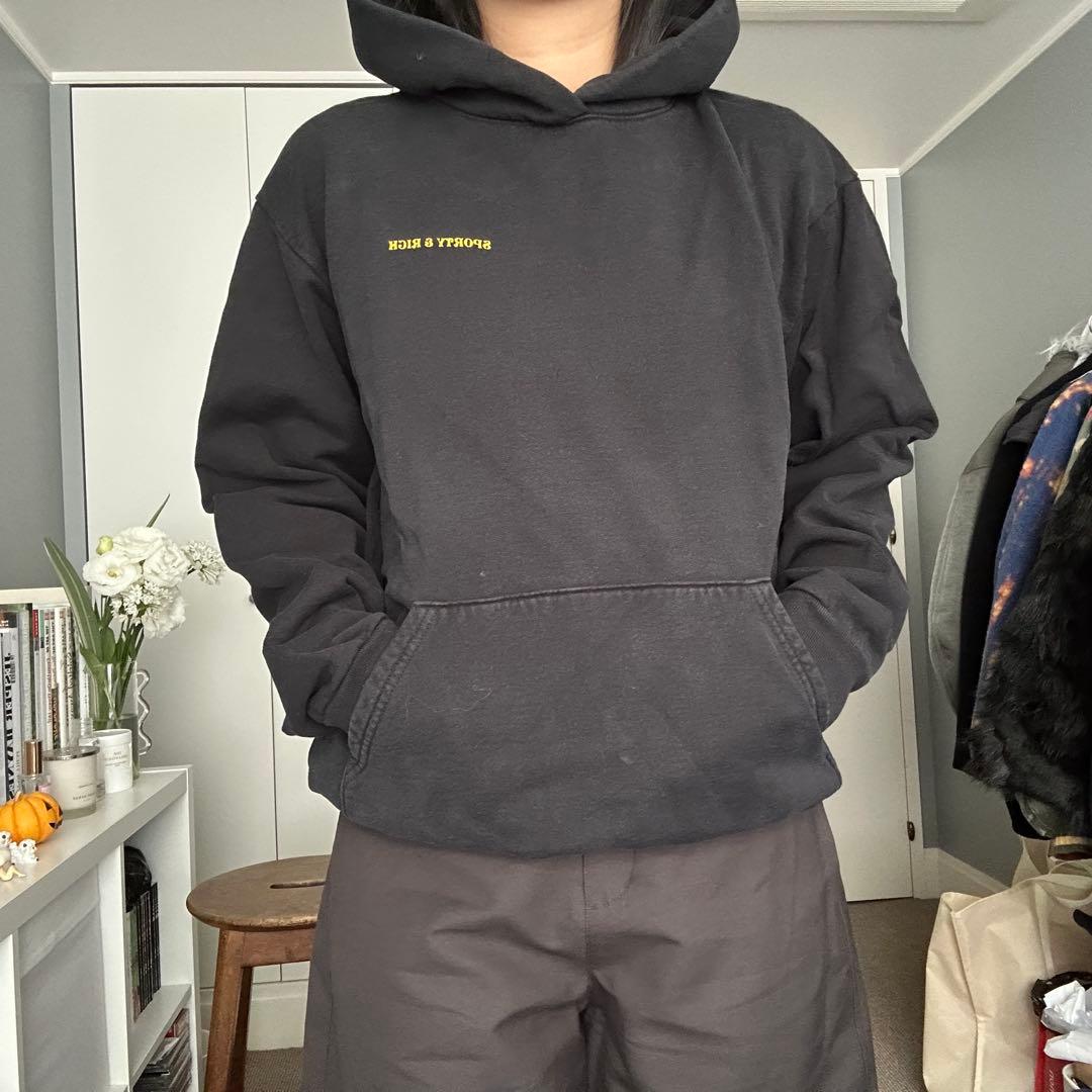 トップス sporty & rich hoodie